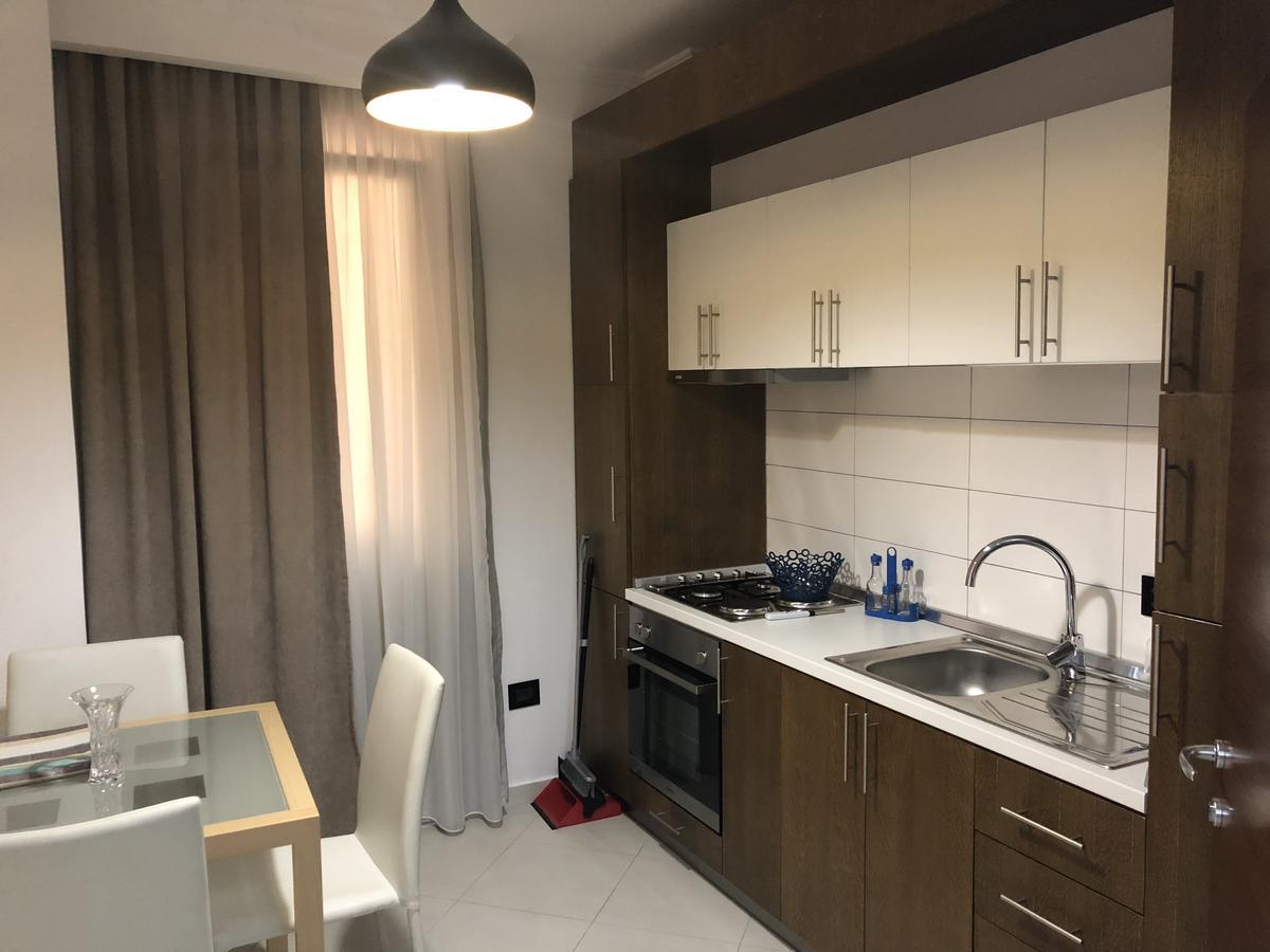 Carpe Diem Apartments-Hotel Shengjin Exterior photo