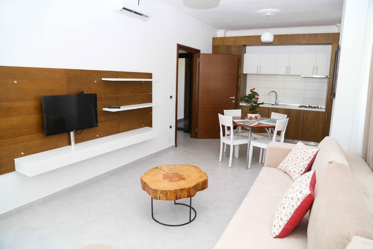 Carpe Diem Apartments-Hotel Shengjin Exterior photo